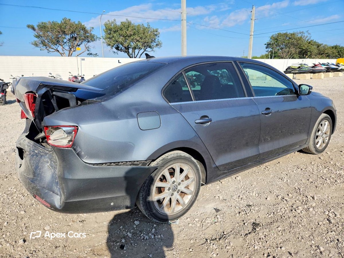 Volkswagen Jetta 2014