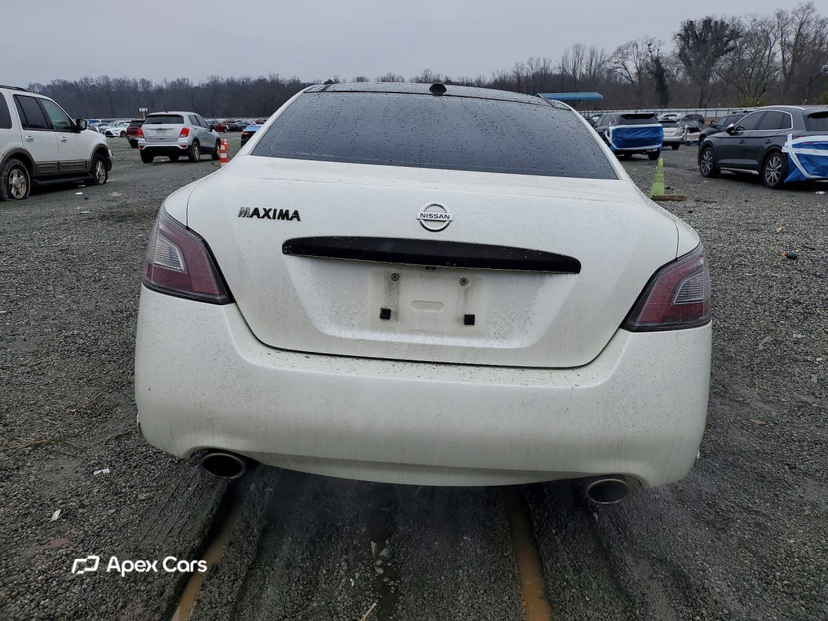 Nissan Maxima 2013