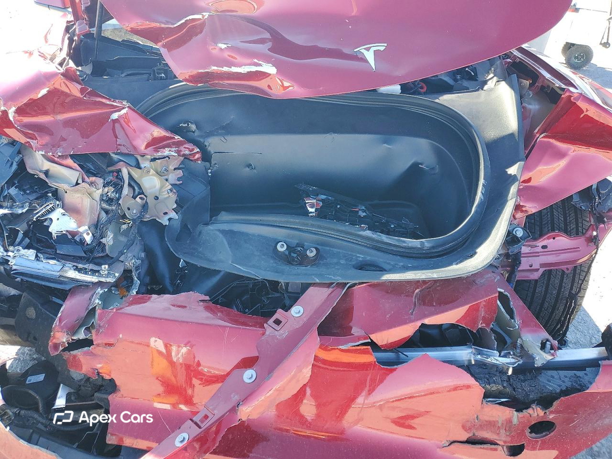 Tesla Model 3 2025