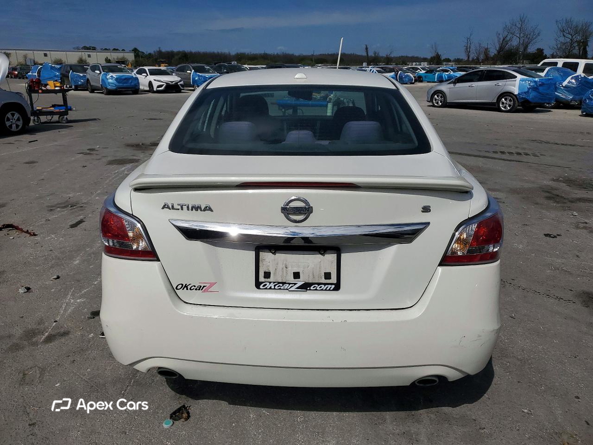 Nissan Altima 2015