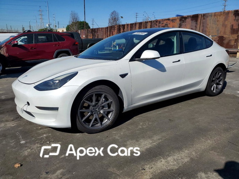Tesla Model 3 2023 - Image 1 of 14