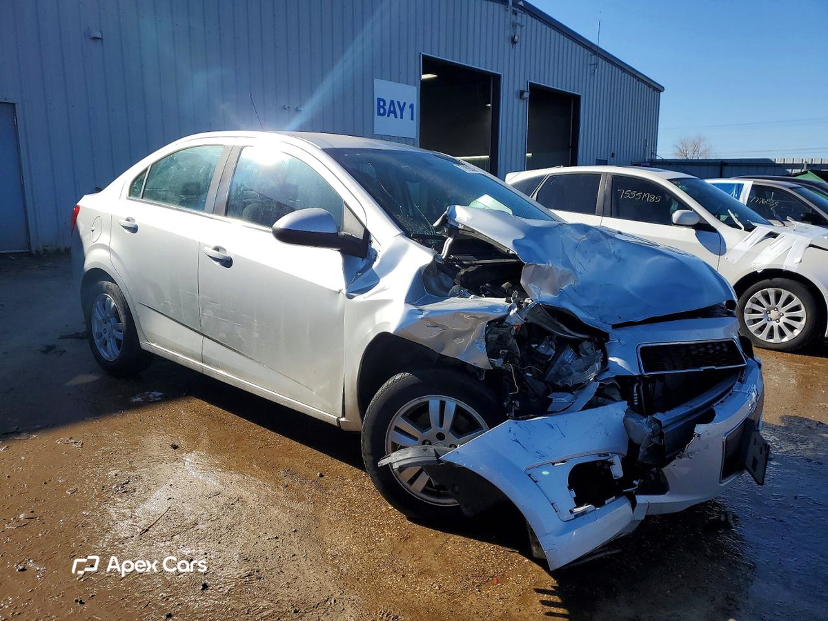 Chevrolet Sonic 2016