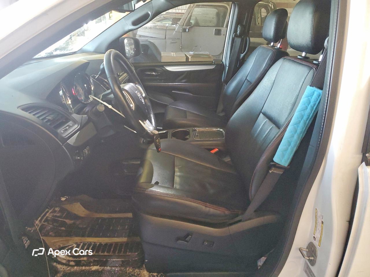Dodge Caravan 2017