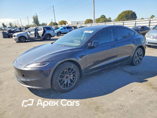 Tesla Model 3 2024 - Image 1 of 13