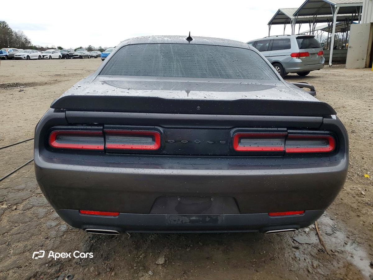 Dodge Challenger 2020