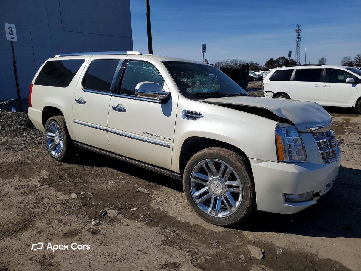 Cadillac Escalade 2014