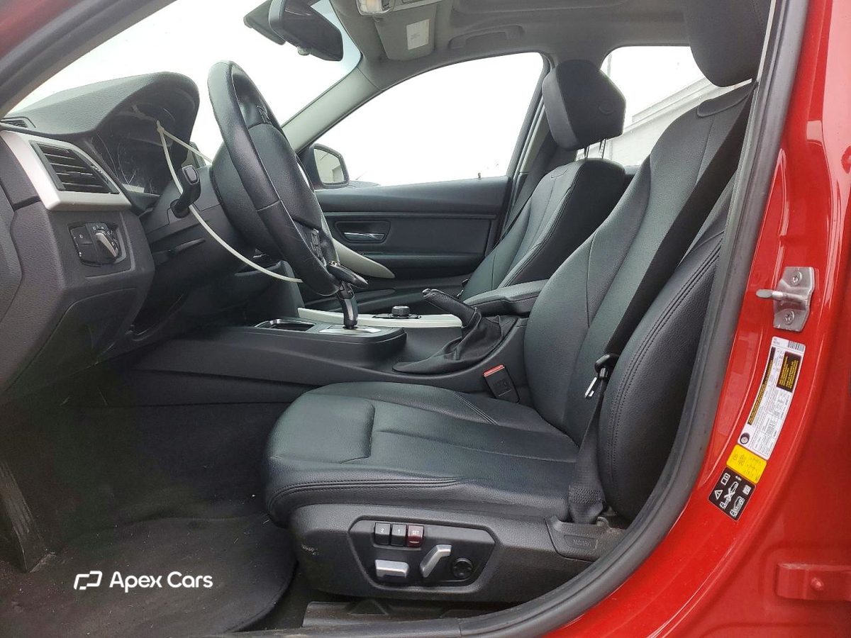BMW Series 3 2016
