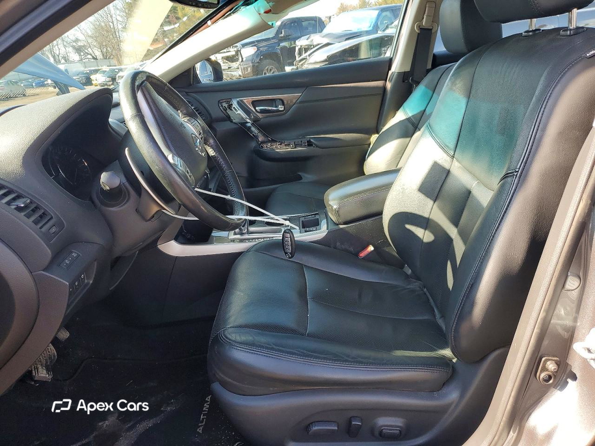 Nissan Altima 2015