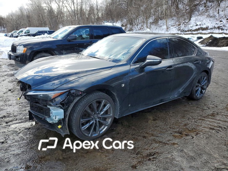 Lexus IS 2024 - Image 1 of 13