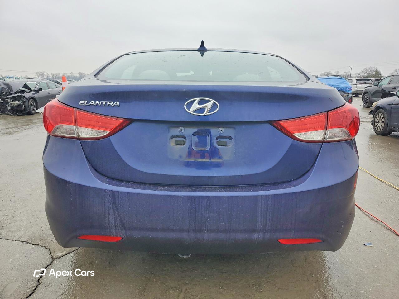 Hyundai Elantra 2012