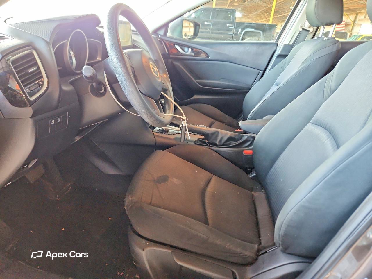 Mazda 3 2015