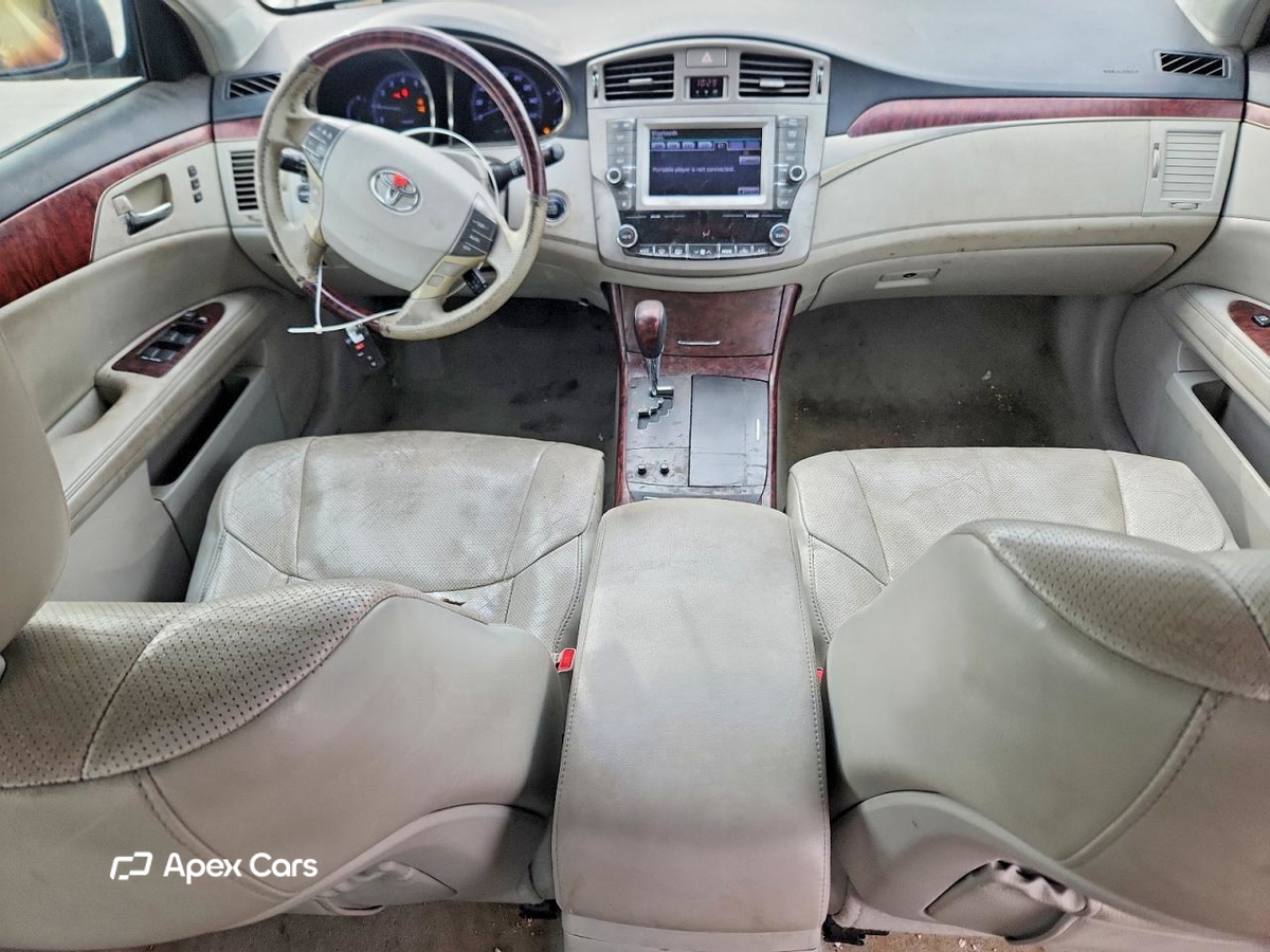 Toyota Avalon 2012