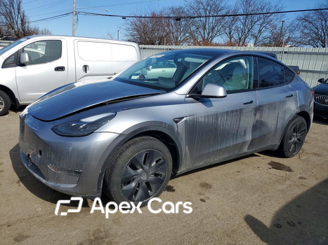 Tesla Model Y 2024 - Image 1 of 13