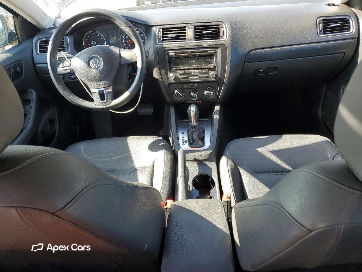 Volkswagen Jetta 2012