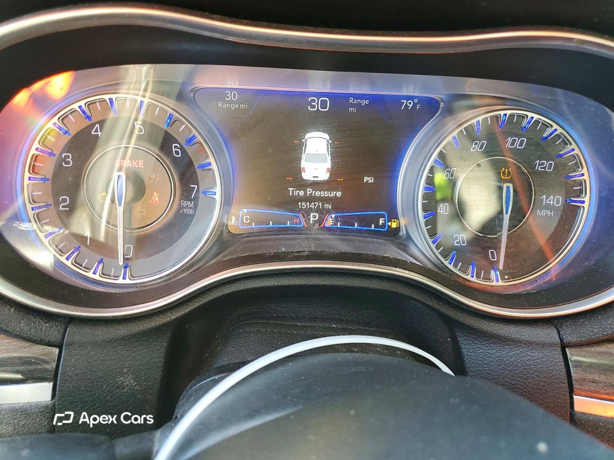 Chrysler 300 2019