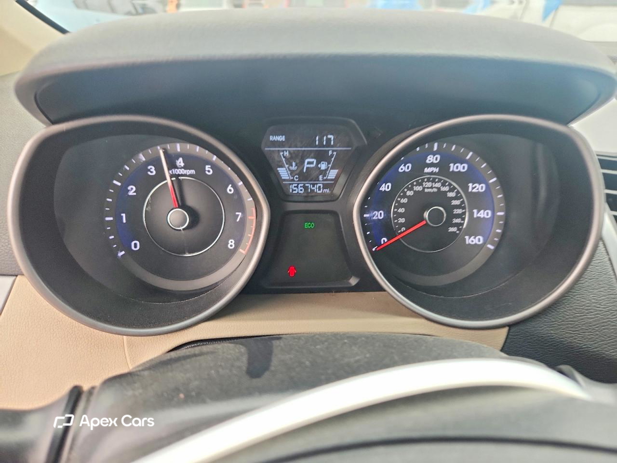 Hyundai Elantra 2016