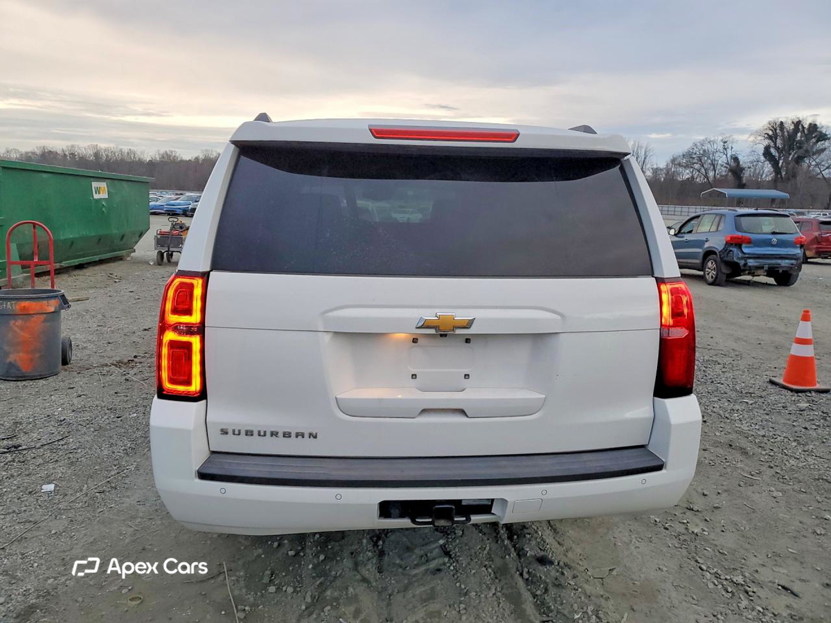 Chevrolet Suburban 2015