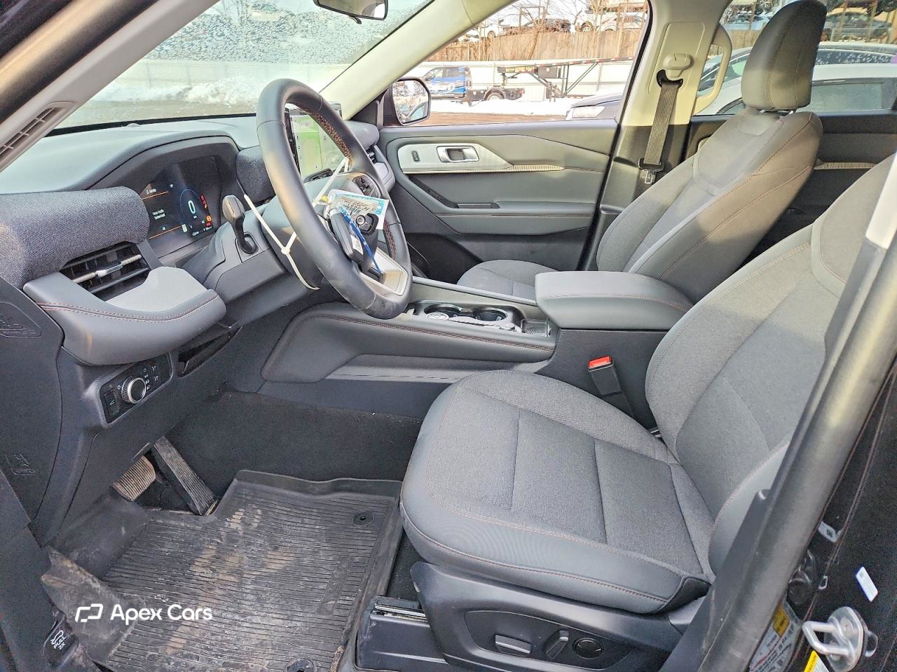 Ford Explorer 2025