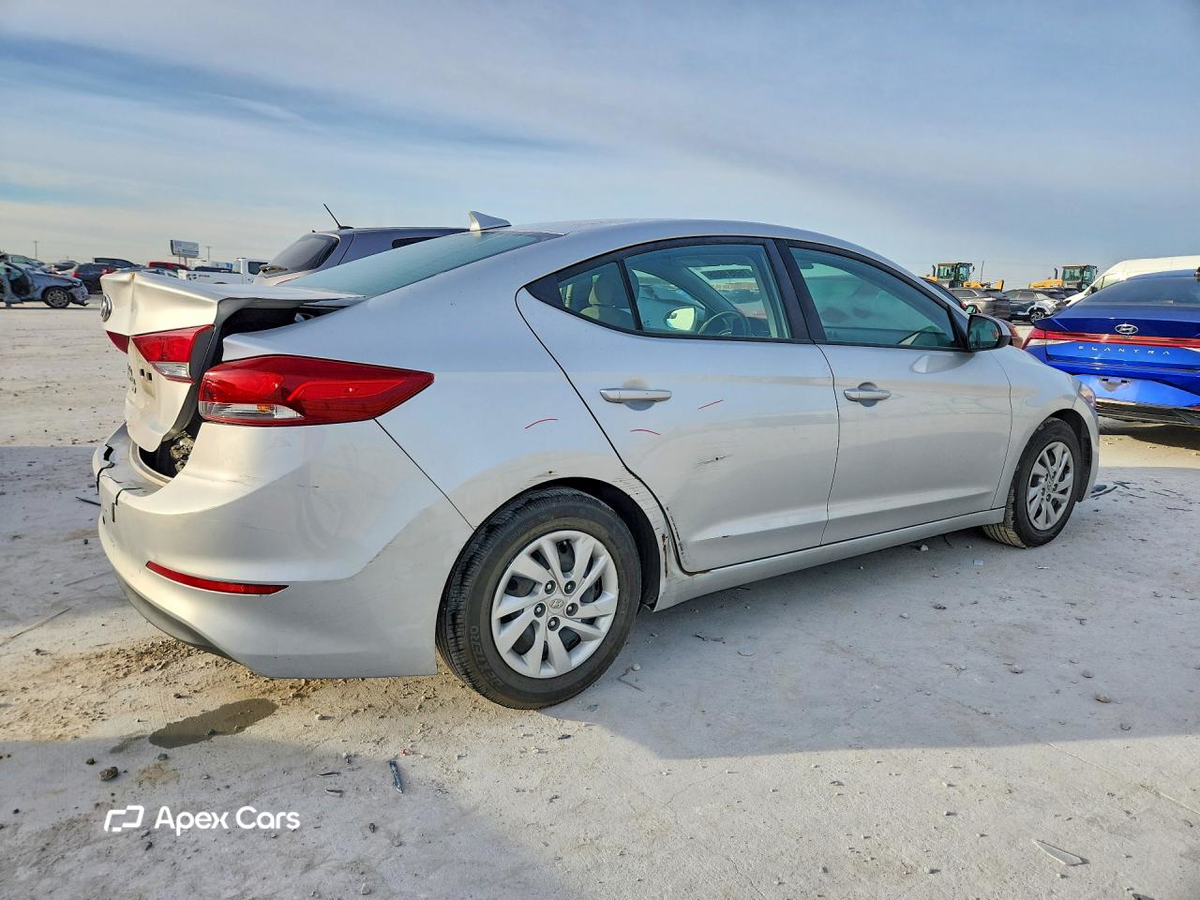 Hyundai Elantra 2017