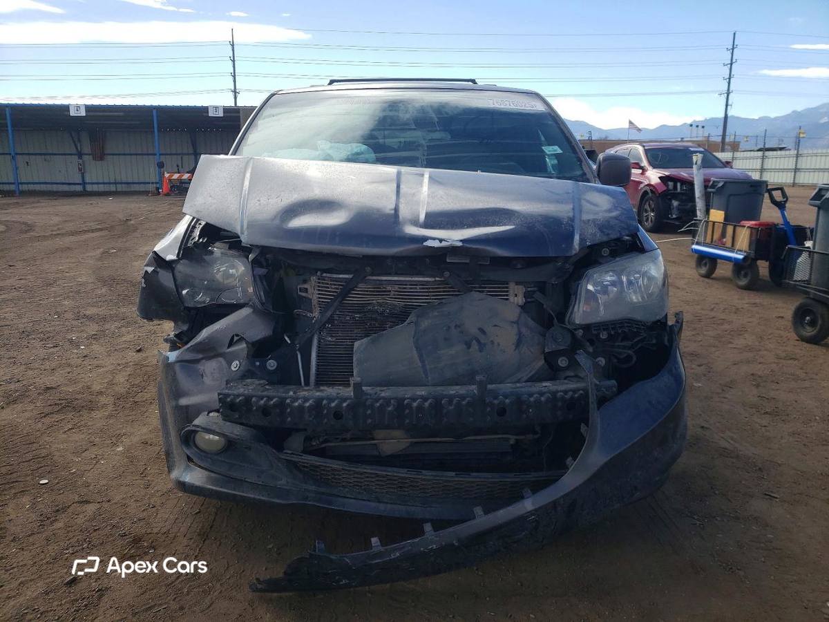 Dodge Caravan 2016