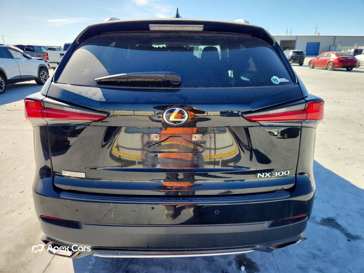 Lexus NX 2020