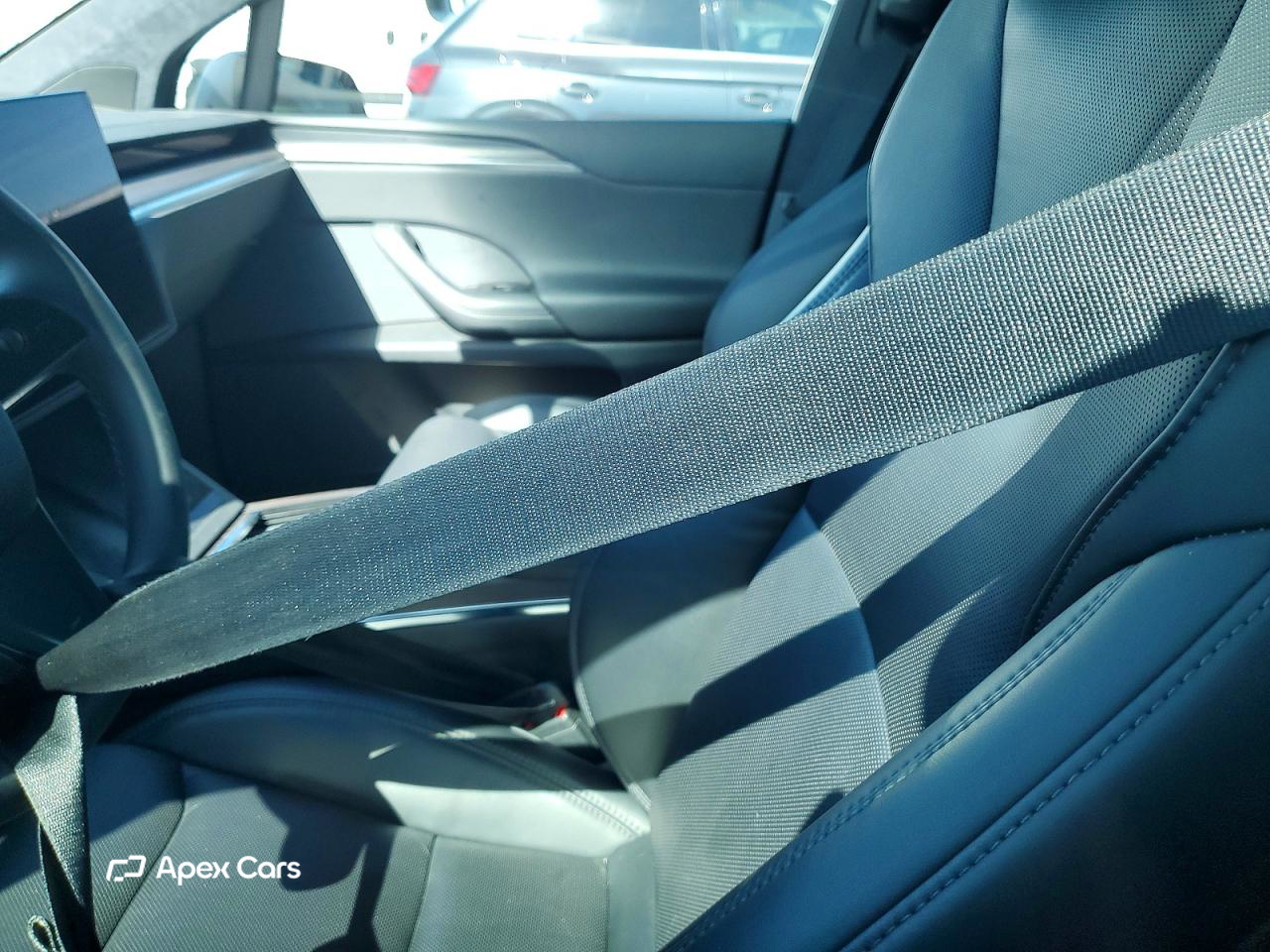 Tesla Model X 2024