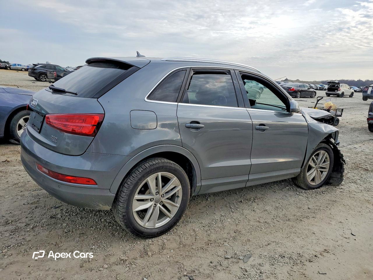 Audi Q3 2016