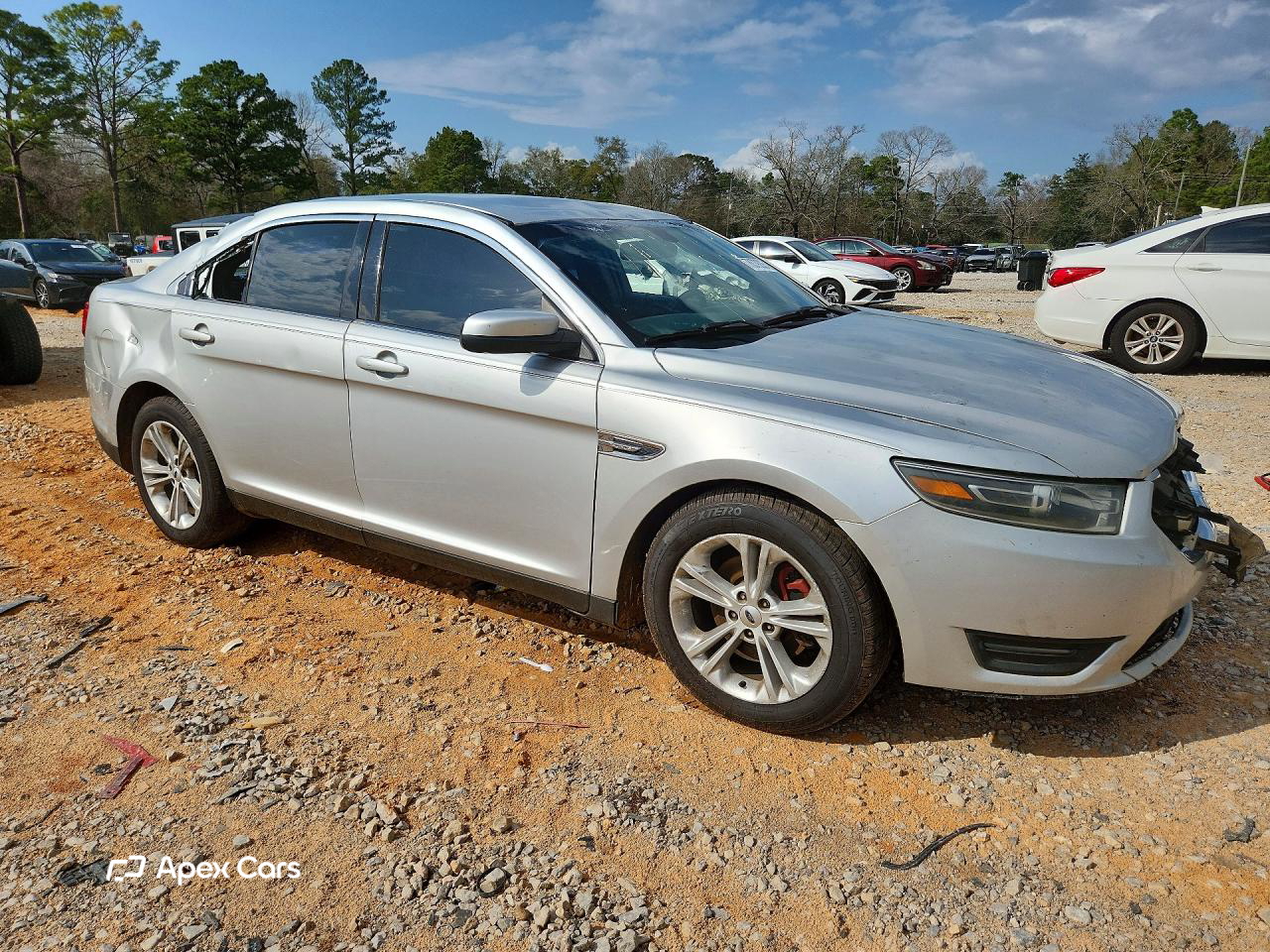 Ford Taurus 2016