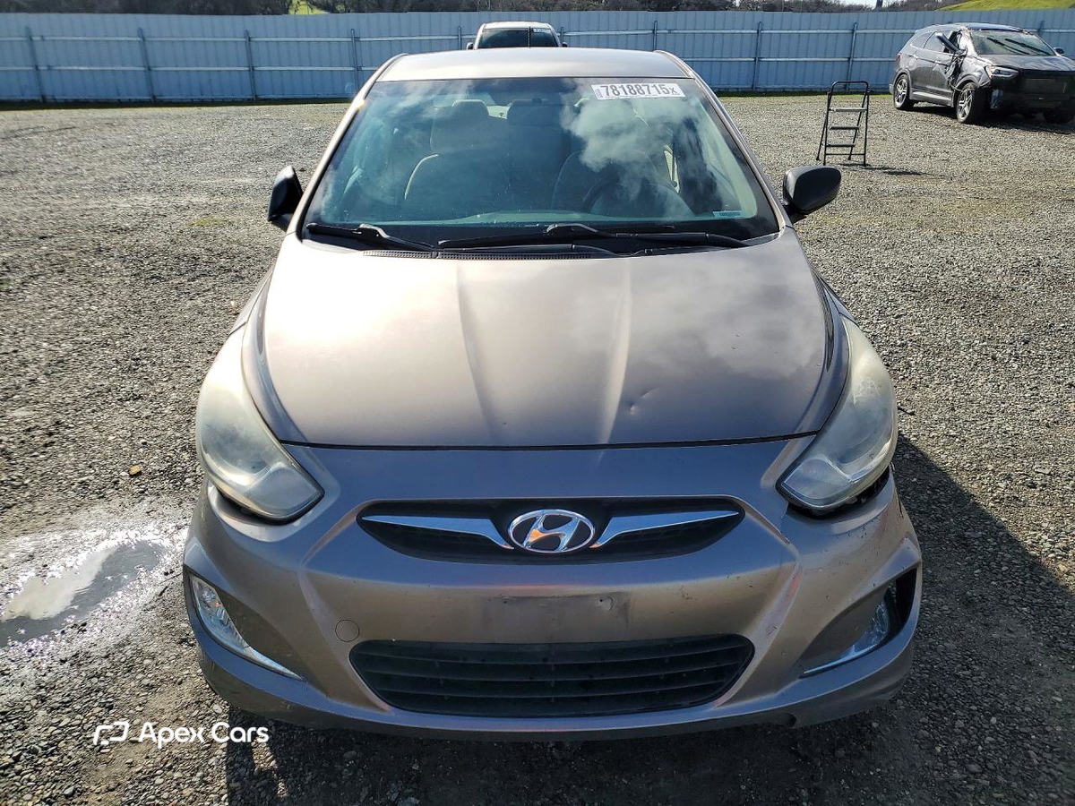 Hyundai Accent 2012