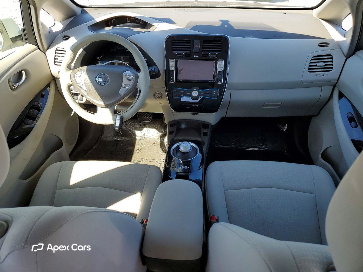 Nissan Leaf 2011