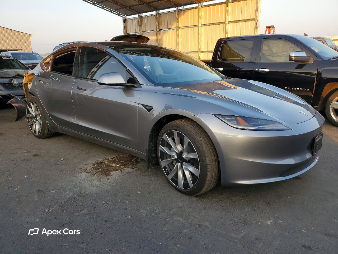 Tesla Model 3 2025