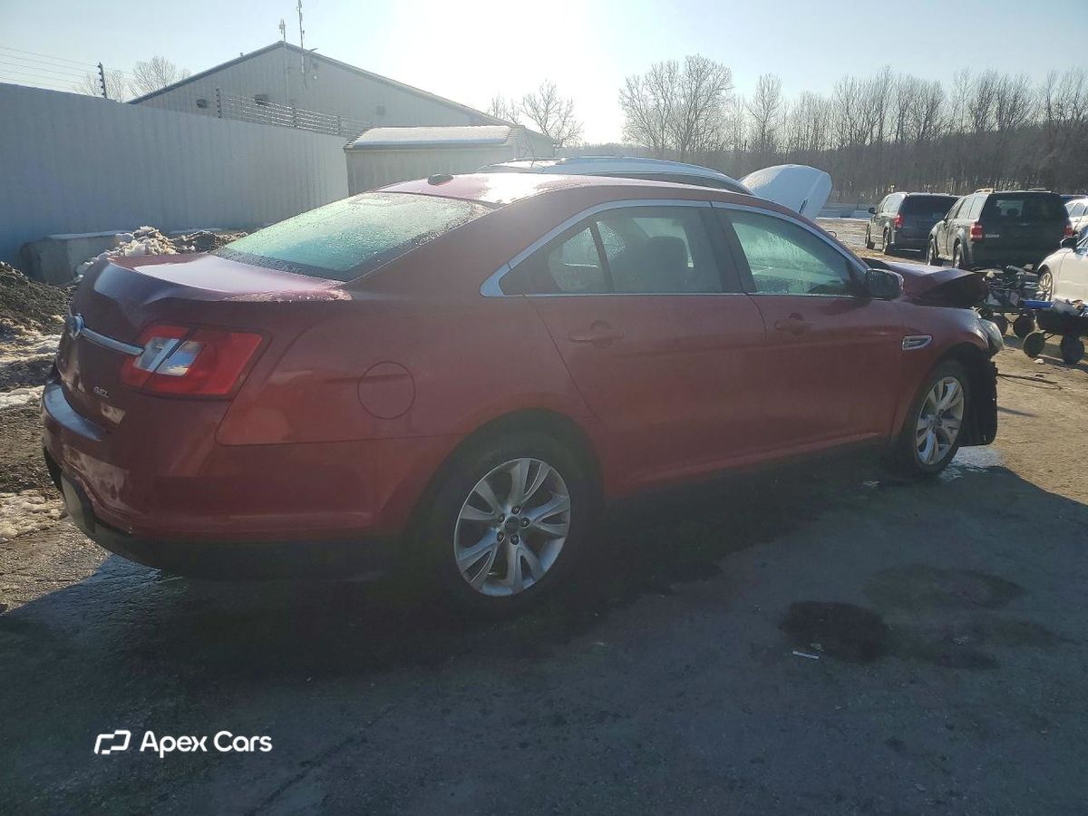 Ford Taurus 2012