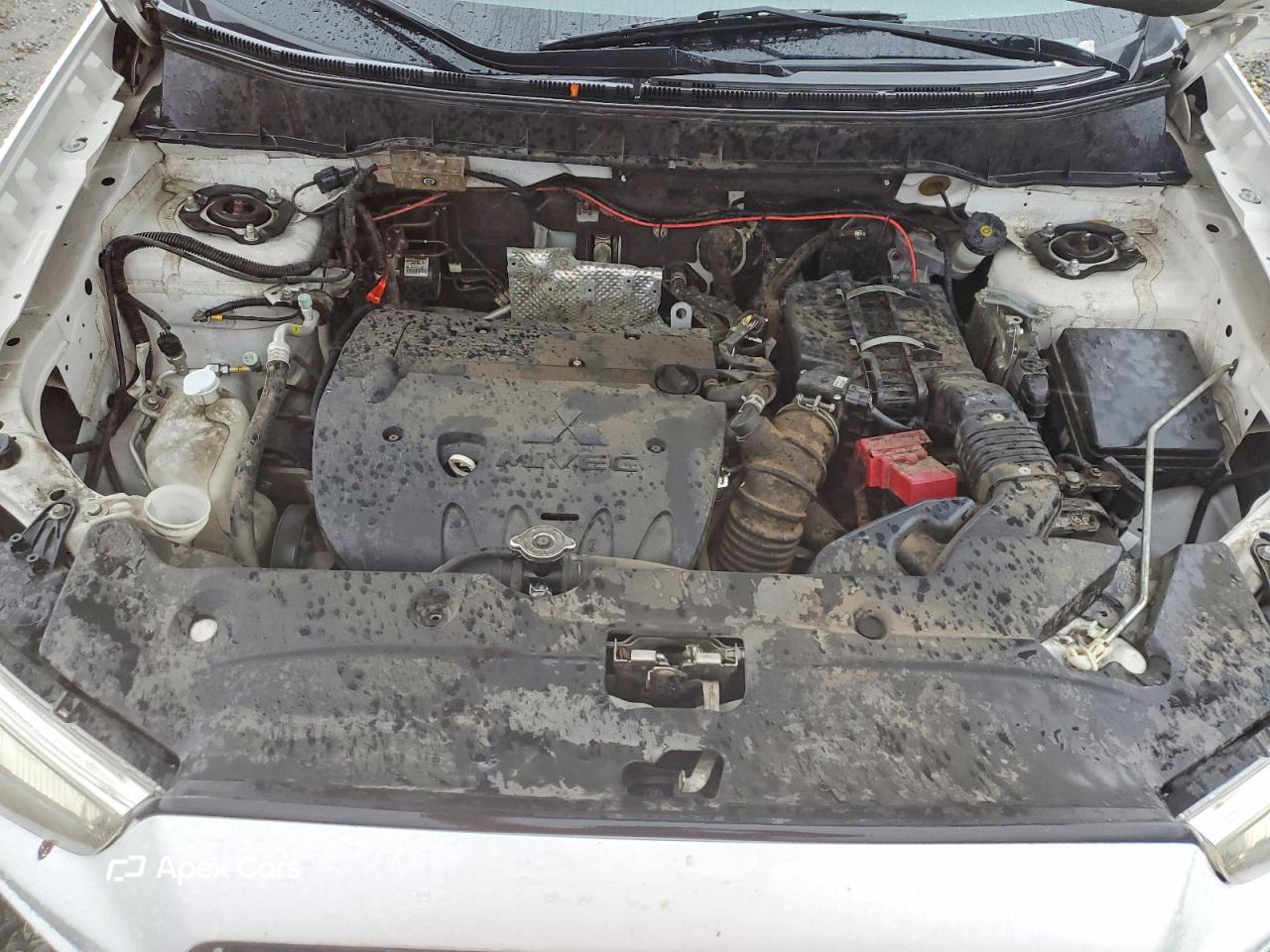 Mitsubishi Outlander 2011