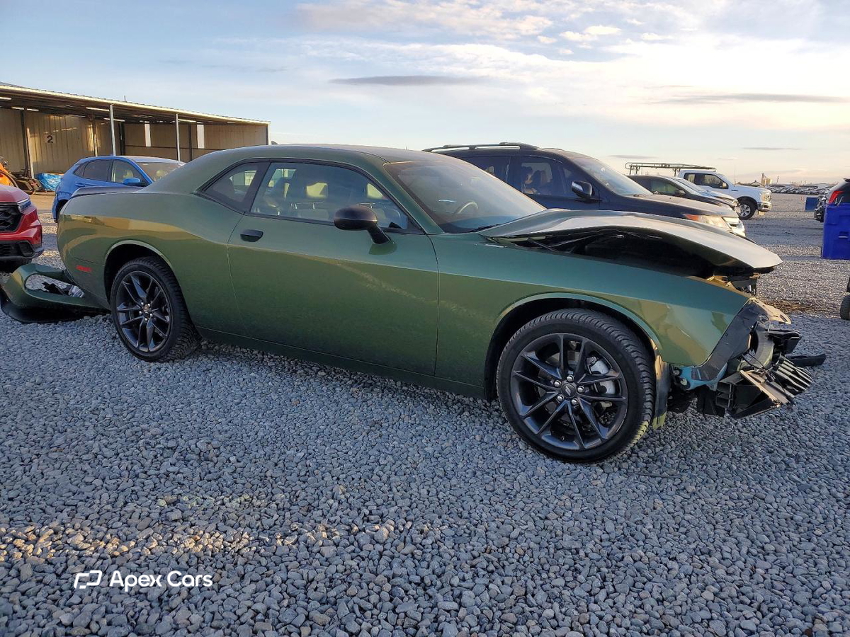 Dodge Challenger 2021