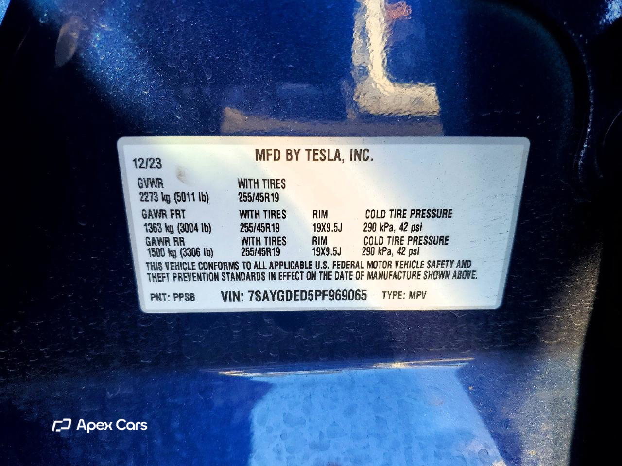 Tesla Model Y 2023