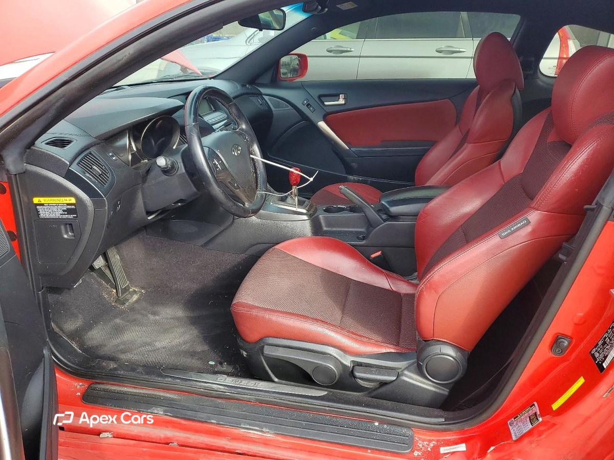 Hyundai Genesis 2013