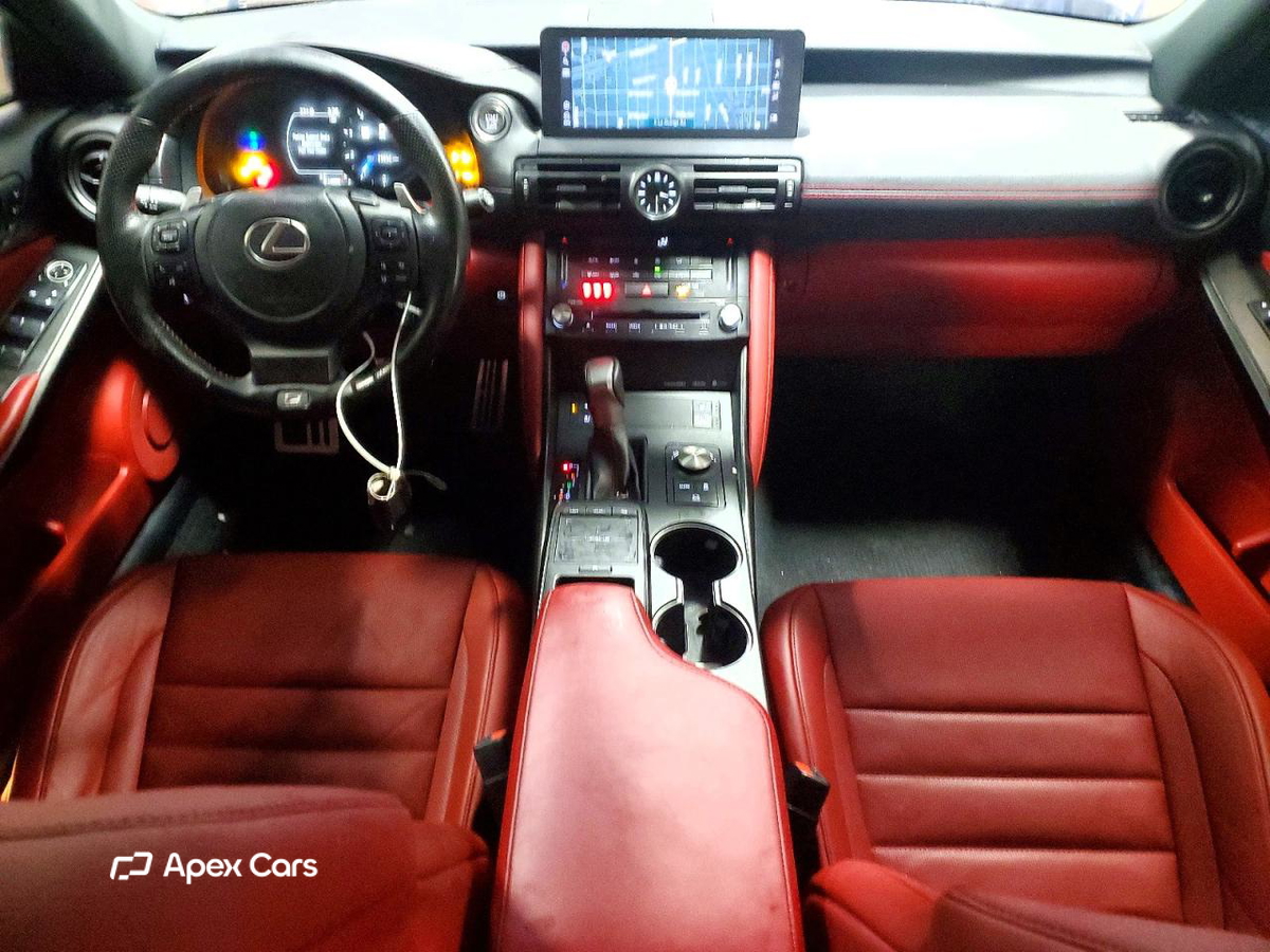Lexus IS 2023