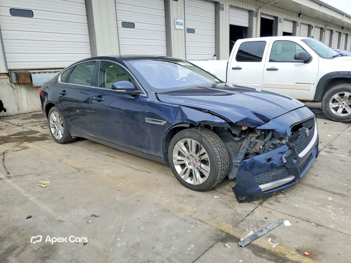 Jaguar XF 2016