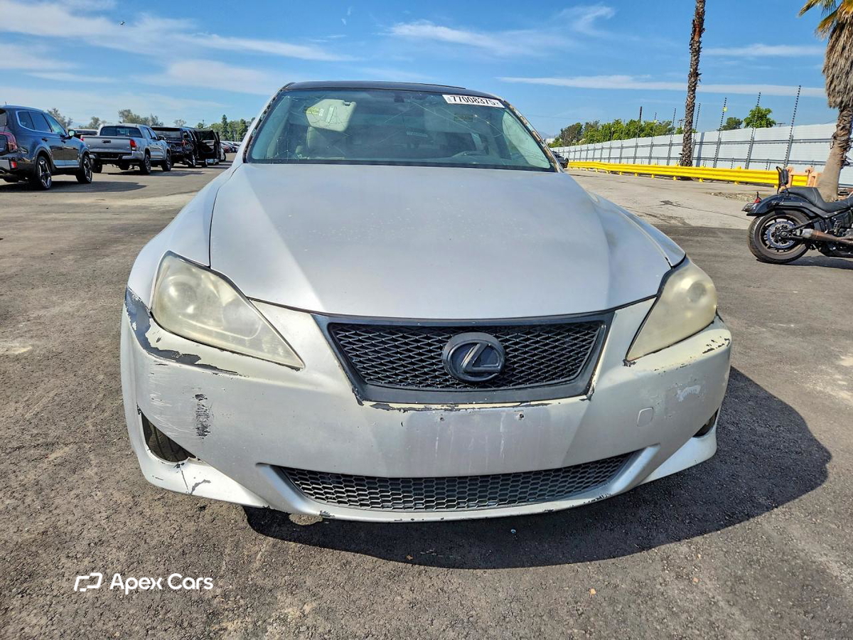 Lexus IS 2006