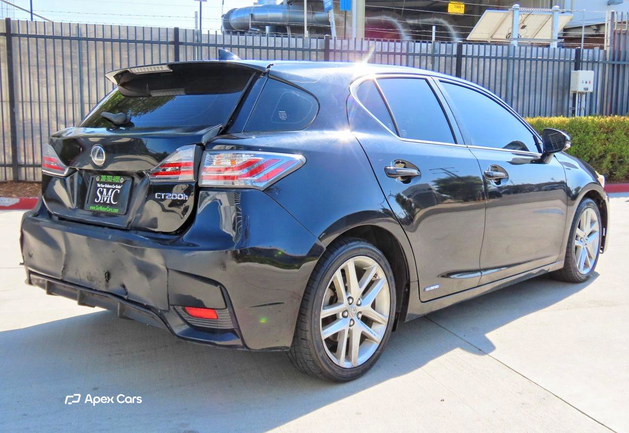 Lexus CT 2015