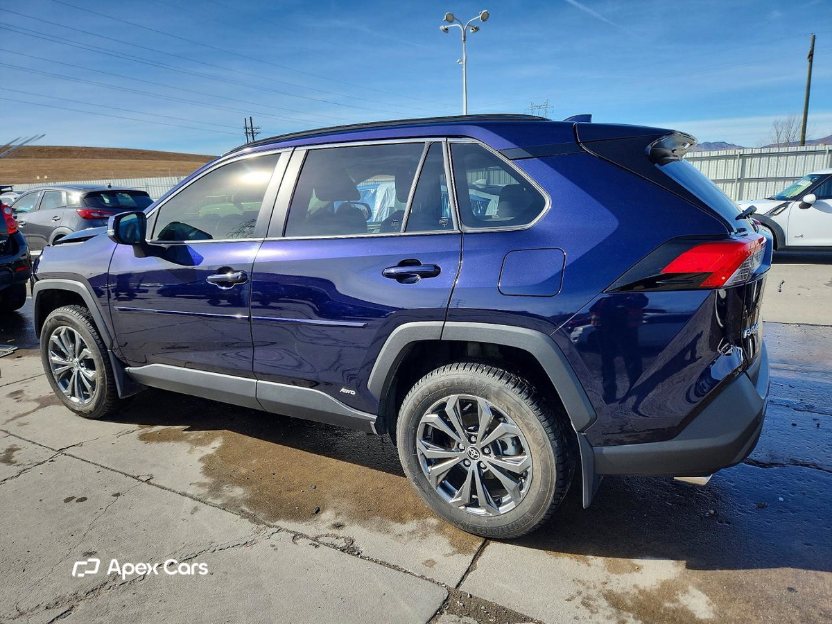 Toyota RAV 4 2025