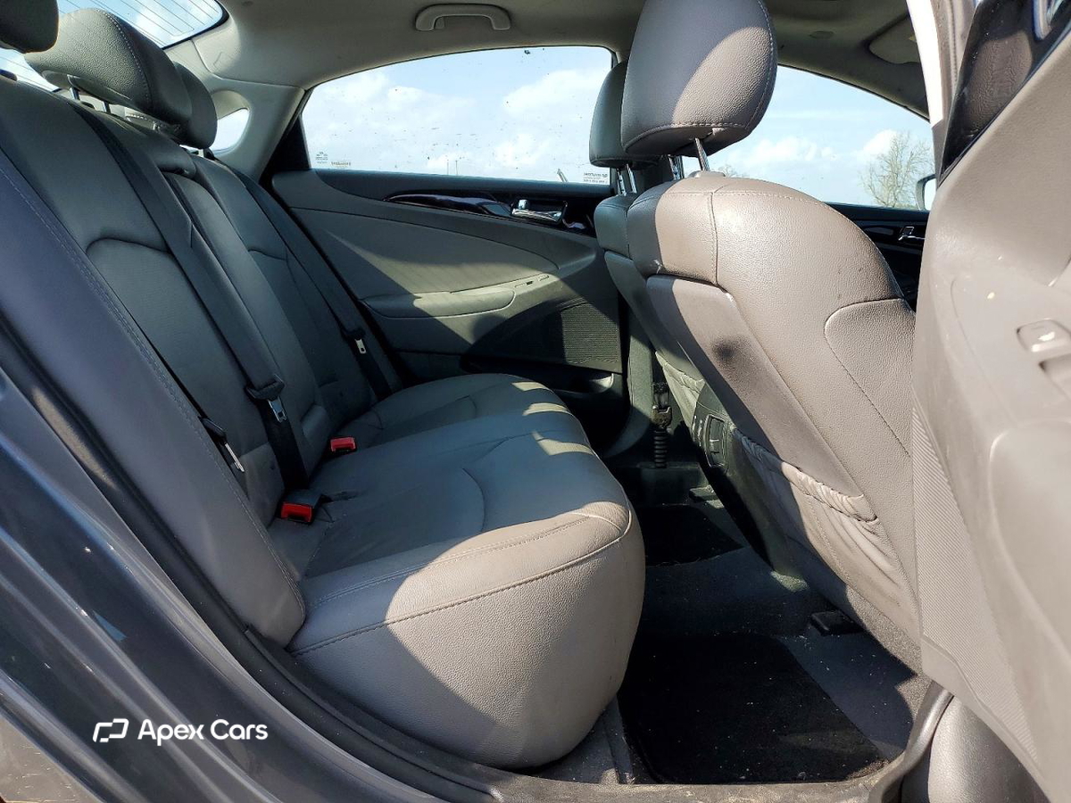 Hyundai Sonata 2013
