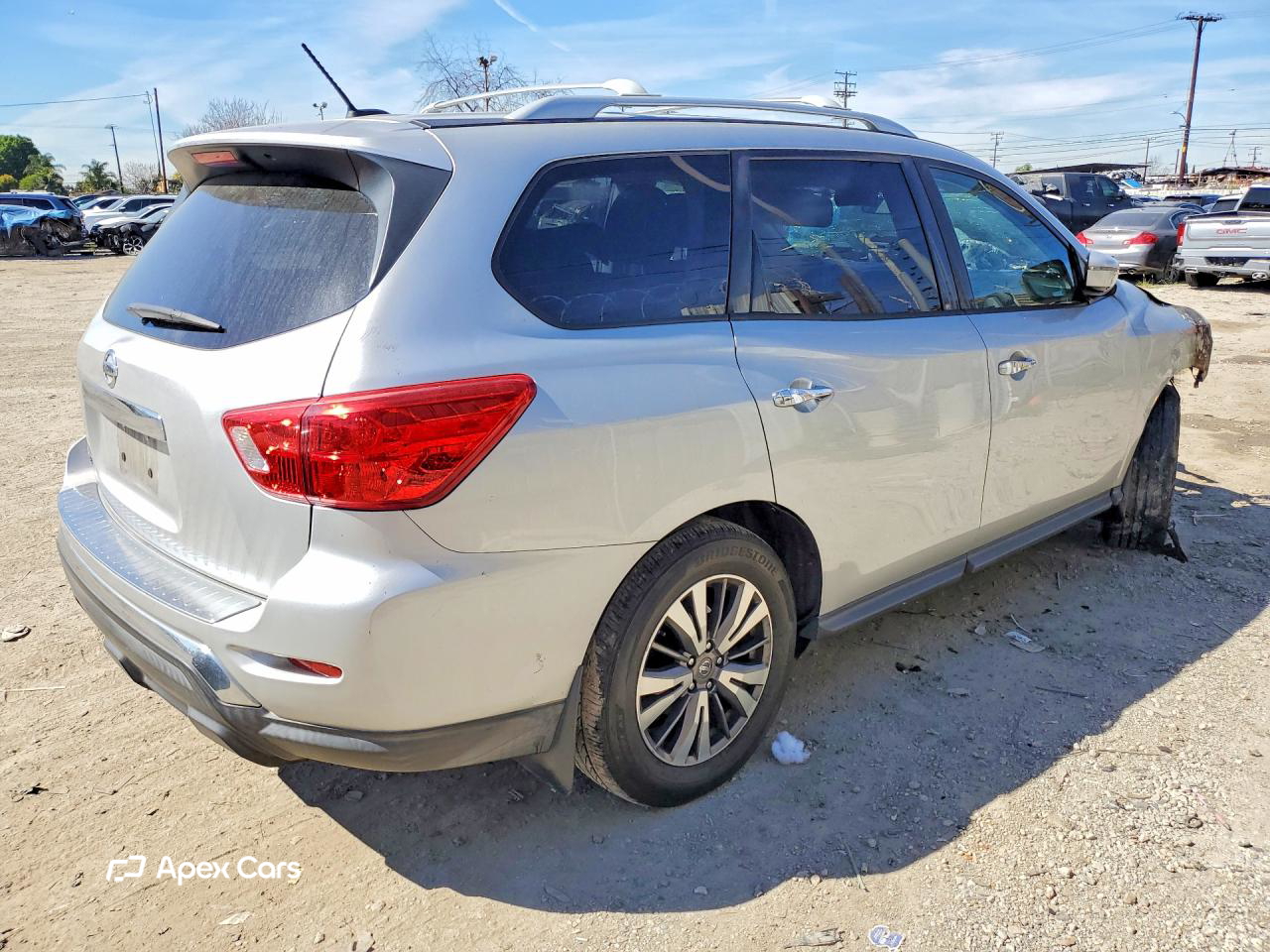 Nissan Pathfinder 2017