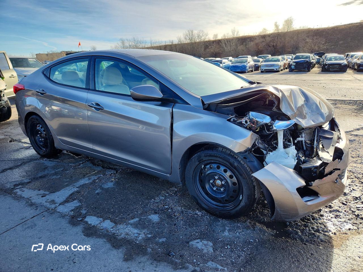 Hyundai Elantra 2012
