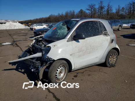 Smart Fortwo 2016 - Image 1 of 13