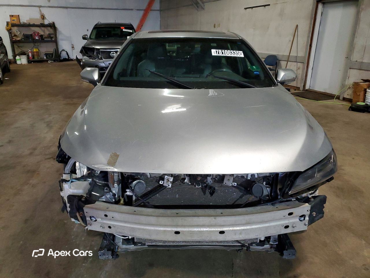 Toyota Avalon 2020