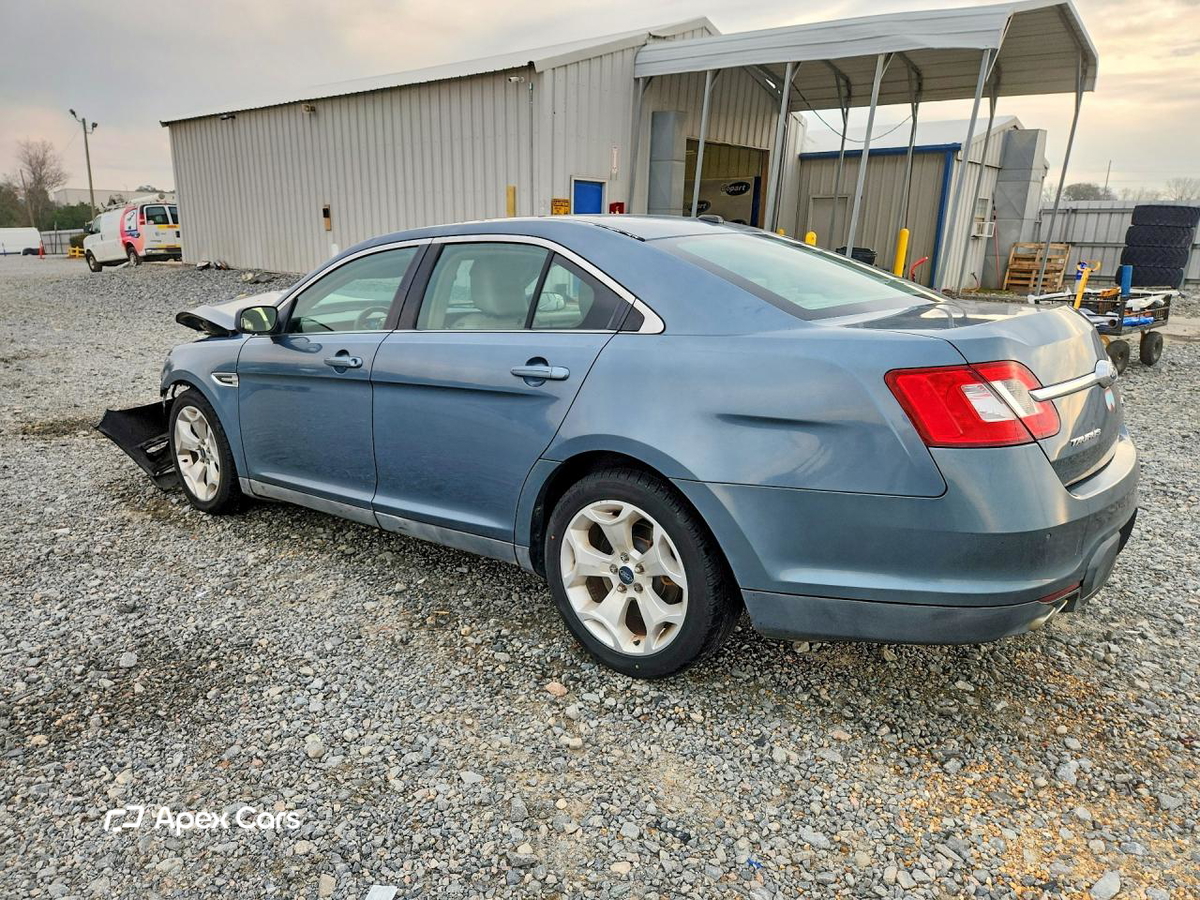 Ford Taurus 2010
