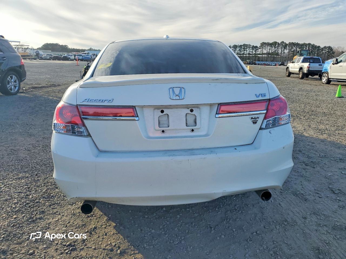 Honda Accord 2011
