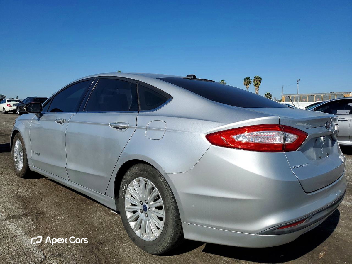 Ford Fusion 2016