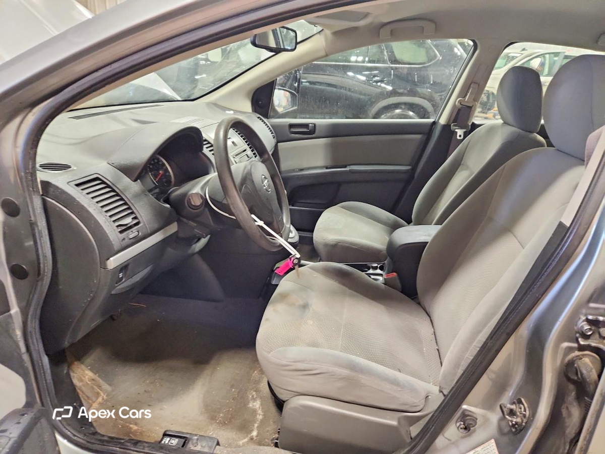 Nissan Sentra 2011